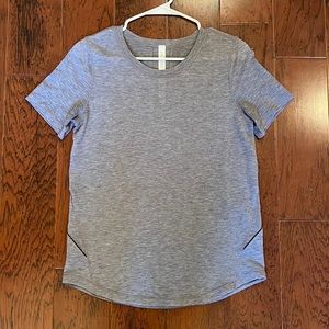Lululemon Grey T-Shirt, size 4